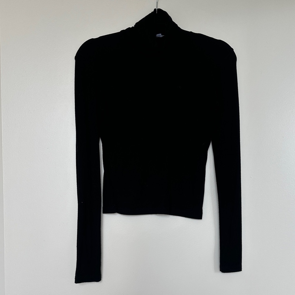 Zara Women's Elegant Black Long Sleeve Top